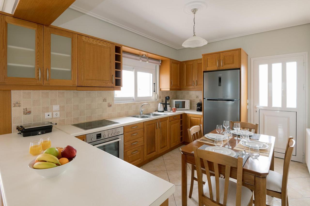 Vasilopoulos Residences - Apartments Eliana & Melanthia Argostoli  Eksteriør bilde