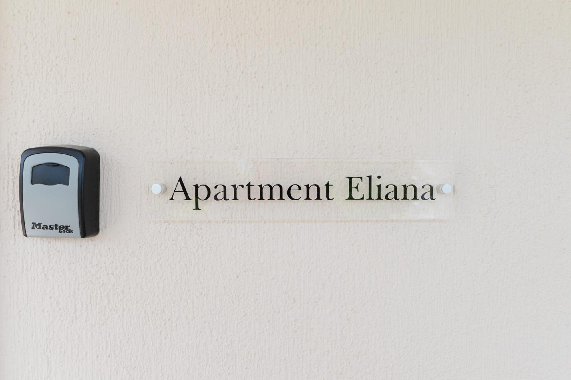 Vasilopoulos Residences - Apartments Eliana & Melanthia Argostoli  Eksteriør bilde