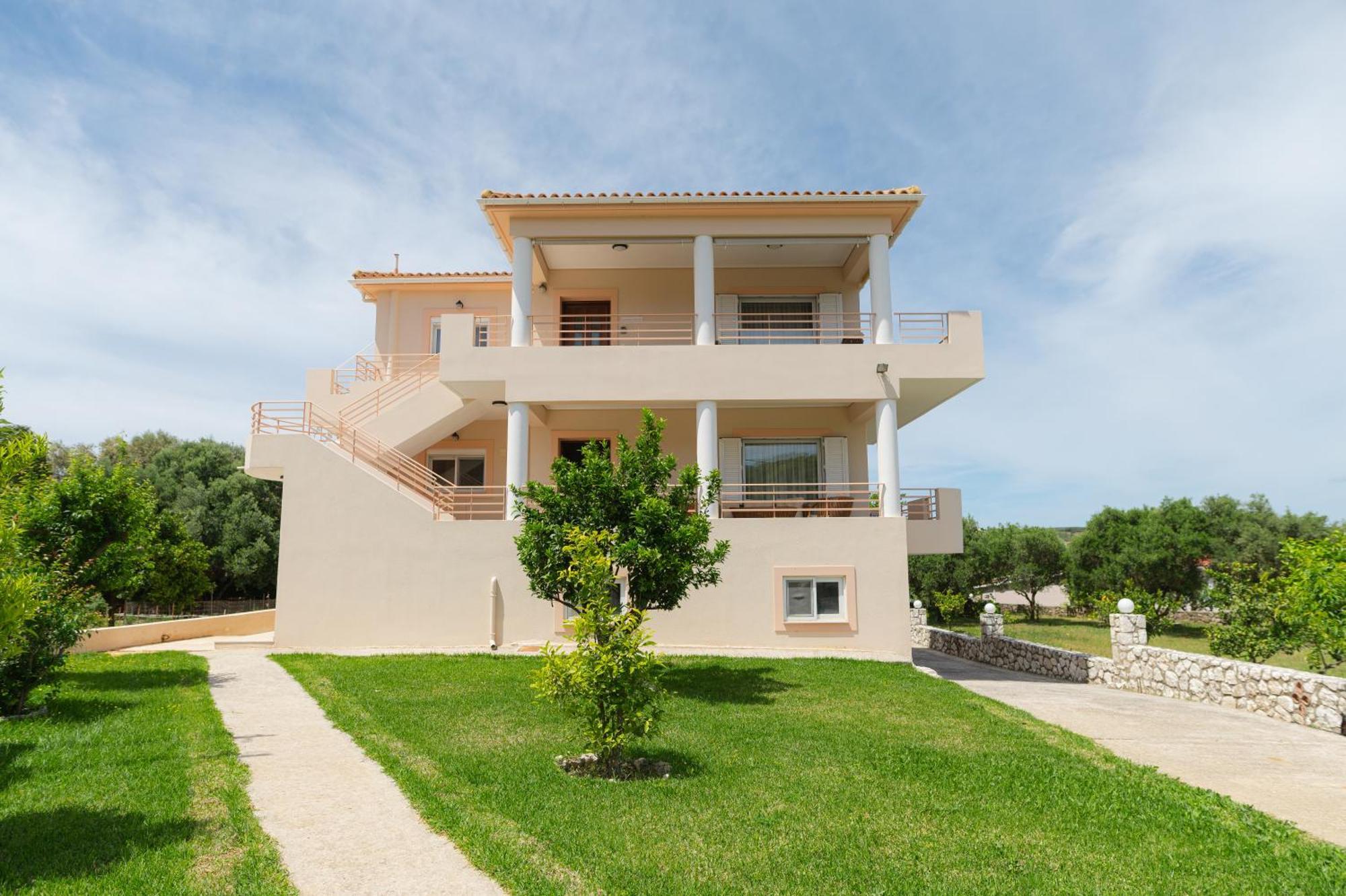 Vasilopoulos Residences - Apartments Eliana & Melanthia Argostoli  Eksteriør bilde